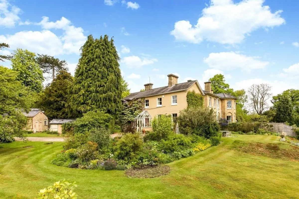 West Silchester Hall, Silchester, RG7