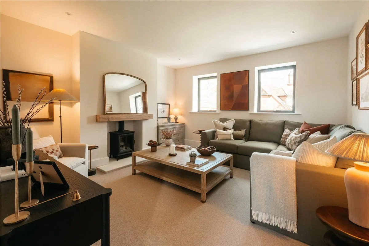 Oak Field Gardens, Sherborne St John, RG24