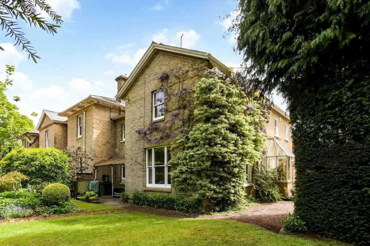 West Silchester Hall, Silchester, RG7
