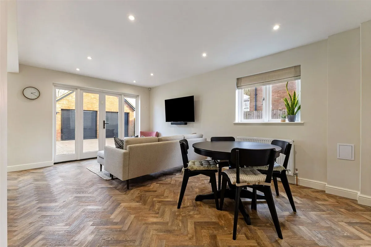 High Gables, Eversley, RG27
