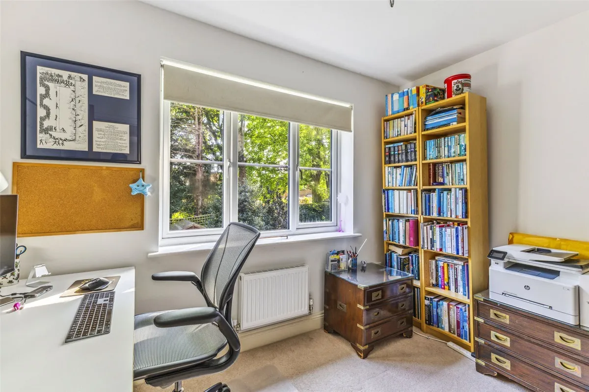 Cliddesden Court, Basingstoke, RG21