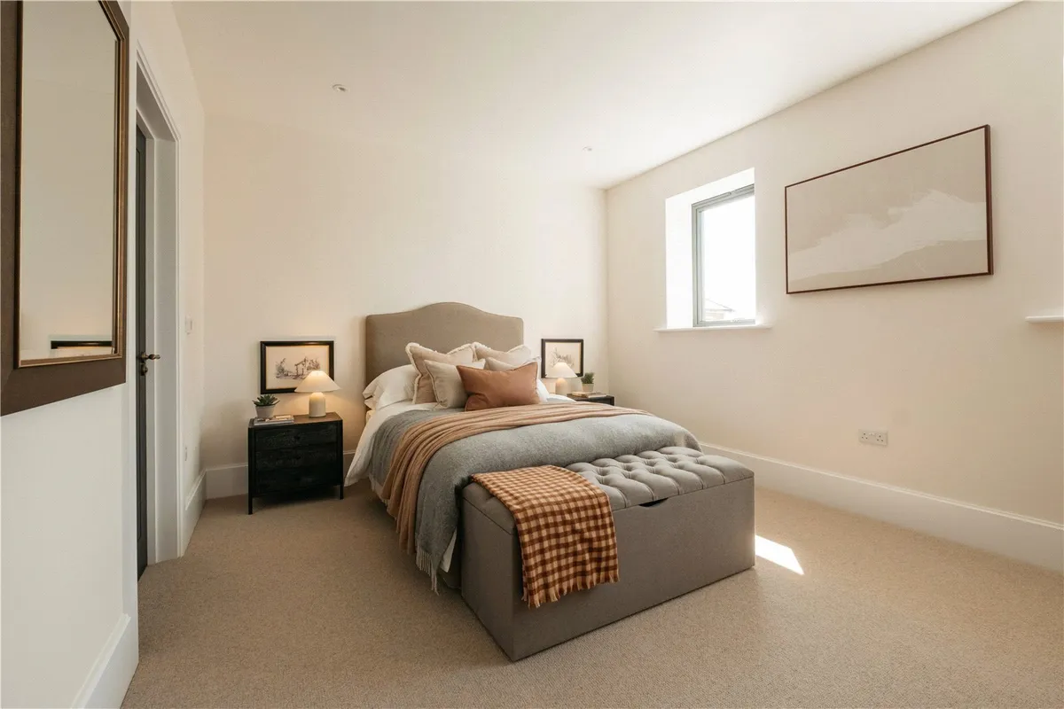 Oak Field Gardens, Sherborne St John, RG24
