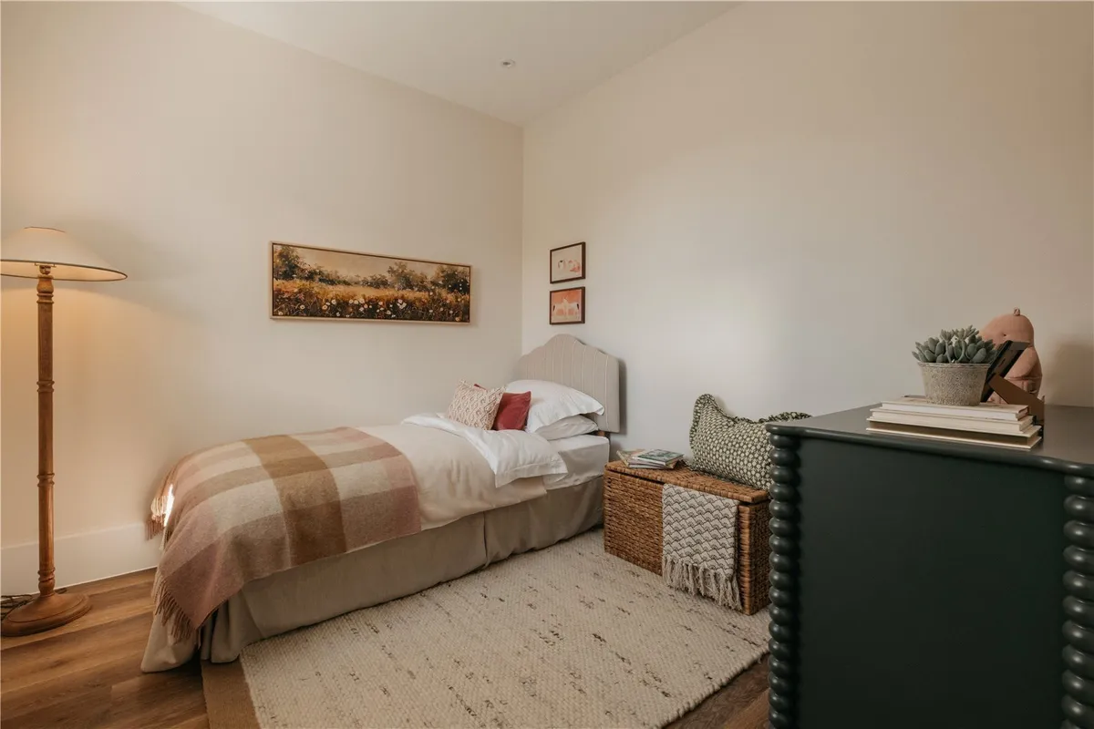 Oak Field Gardens, Sherborne St John, RG24