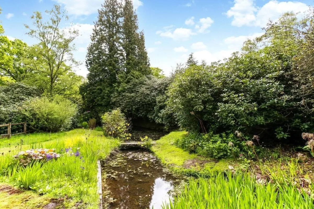 West Silchester Hall, Silchester, RG7