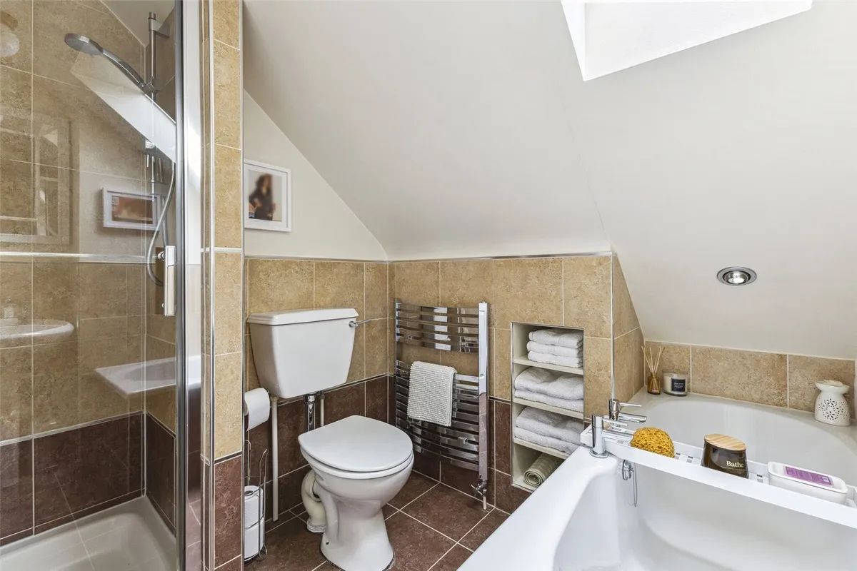Manor Road, Sherborne St John, RG24