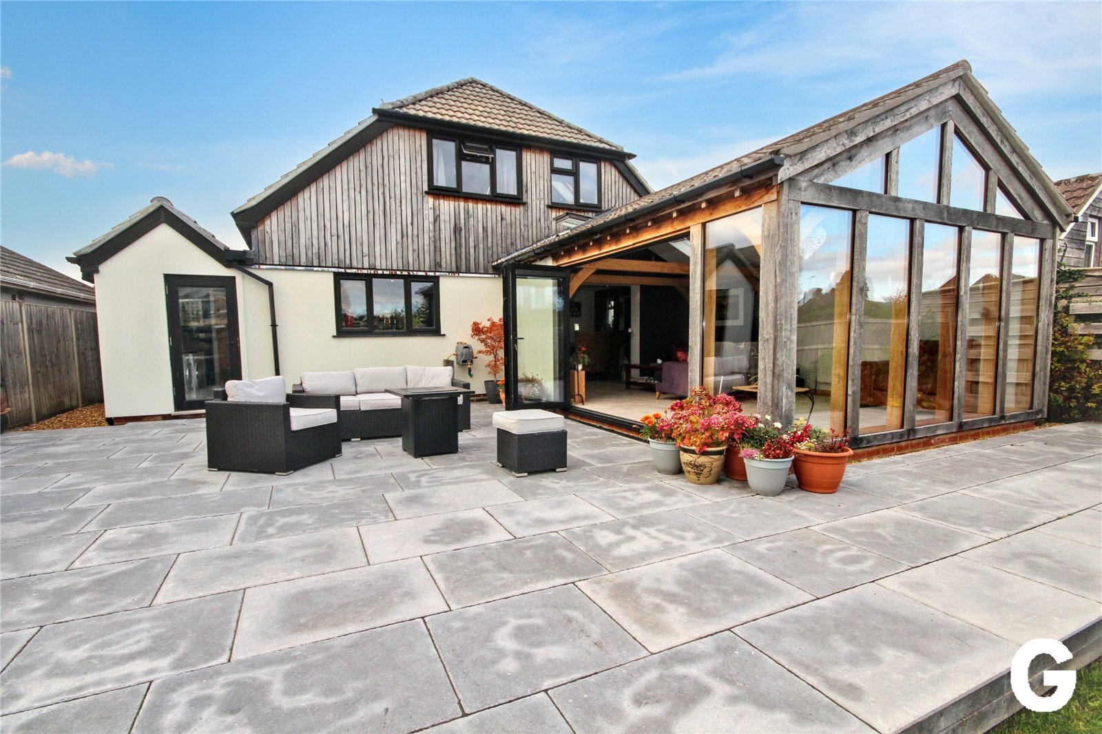 Highfield Avenue, Ringwood, Hampshire, BH24 Image 2