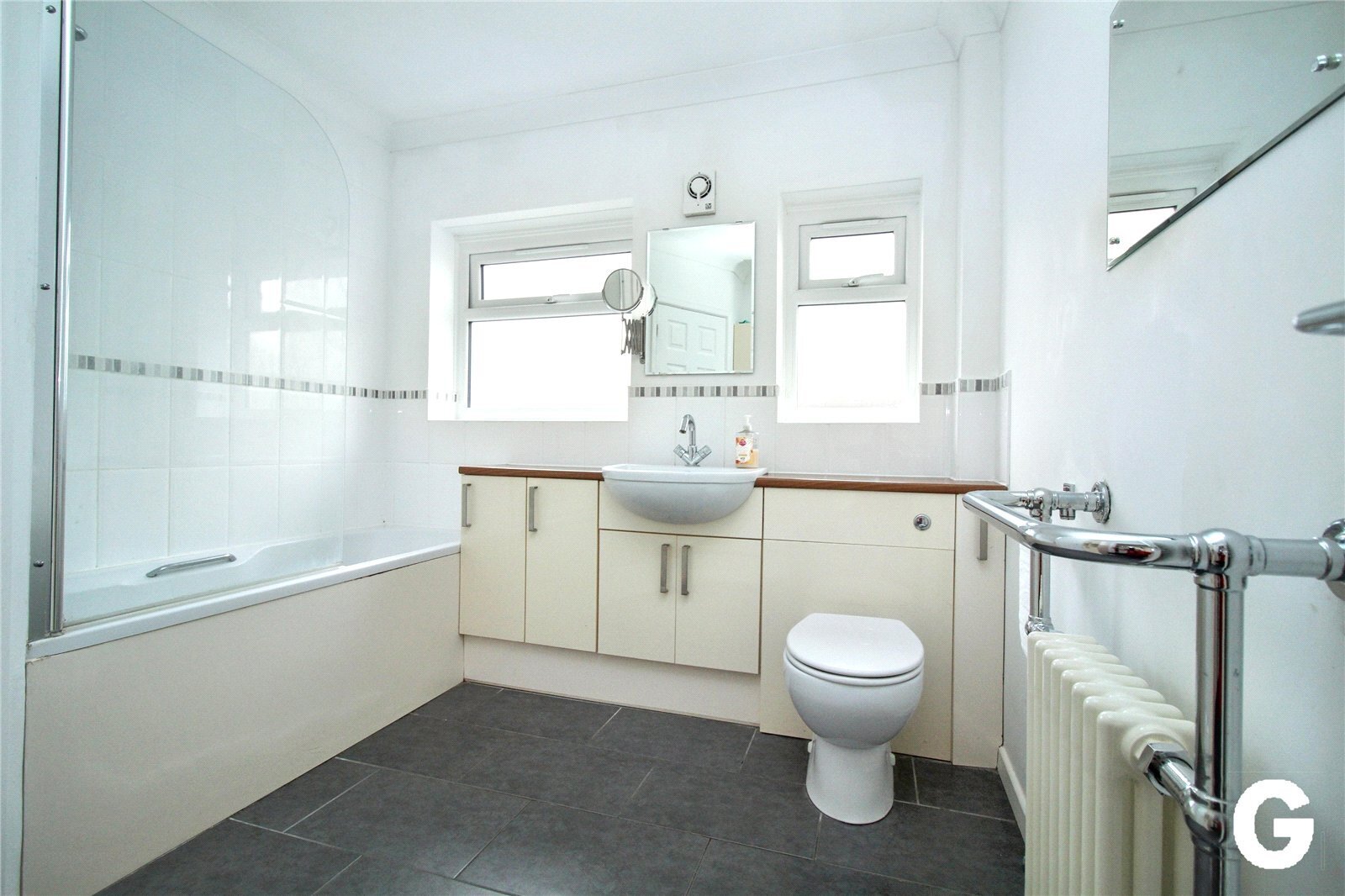 East View Road, Ringwood, Hampshire, BH24 Image 9
