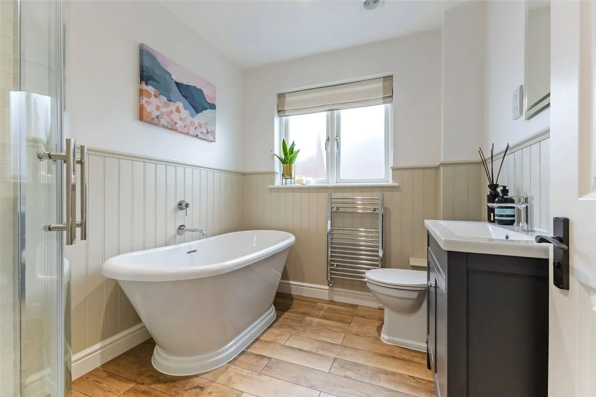 High Gables, Eversley, RG27