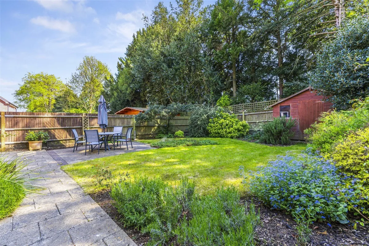Cliddesden Court, Basingstoke, RG21