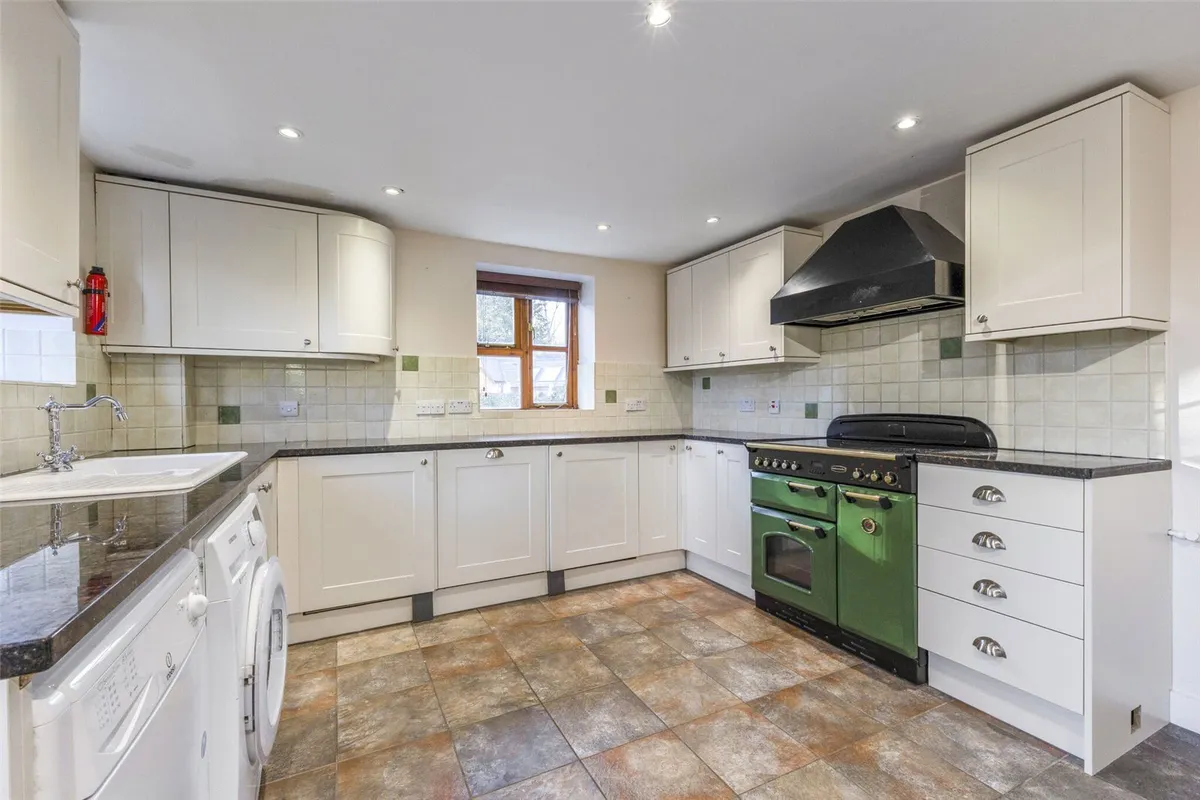 Deane Gate Cottage, Nr Overton, RG25