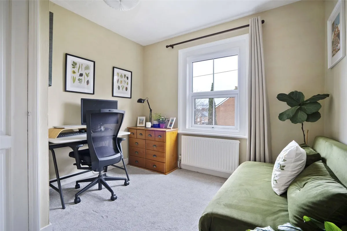 Worting Road, Basingstoke, RG21