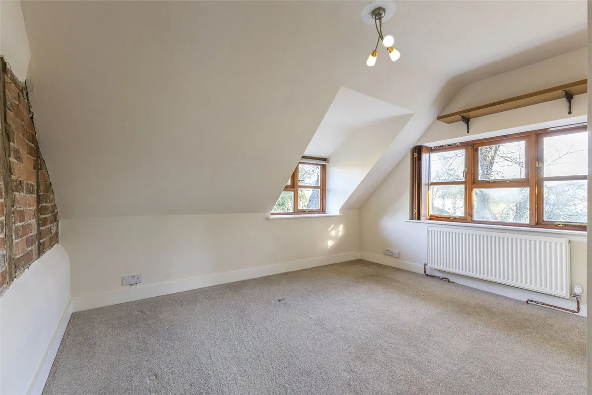 Deane Gate Cottage, Nr Overton, RG25