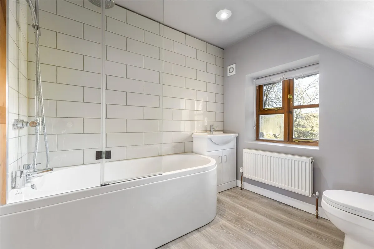 Deane Gate Cottage, Nr Overton, RG25