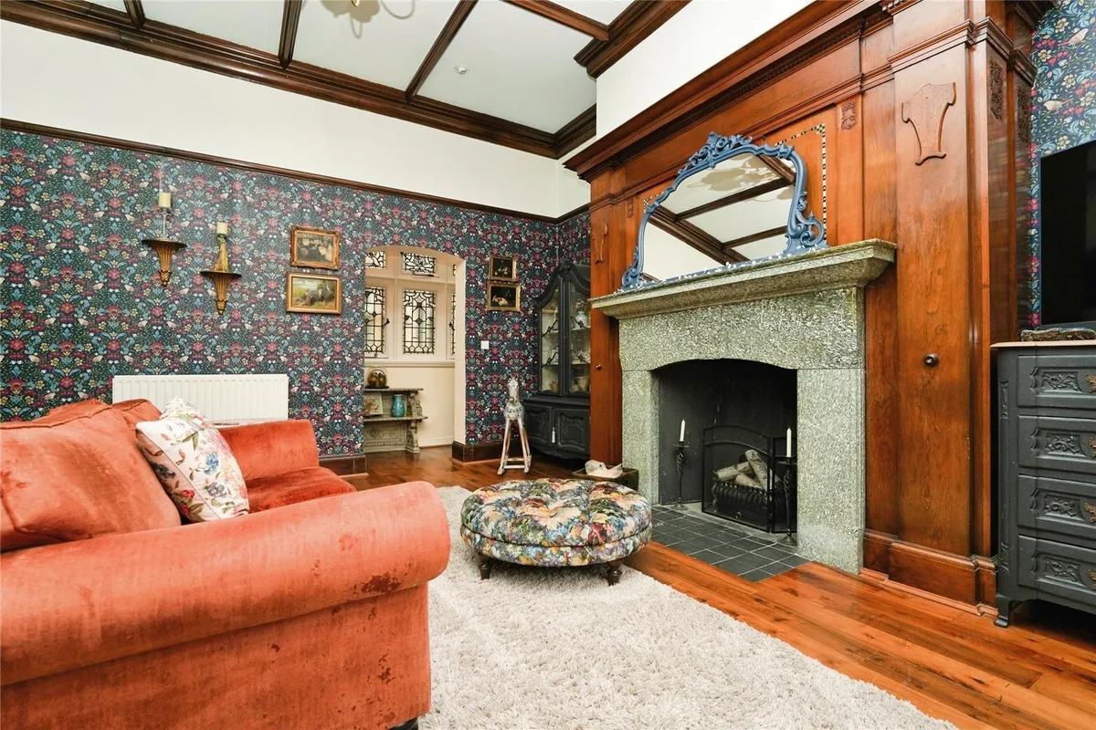 Brockhampton Park House, Brockhampton, Gloucestershire, GL54