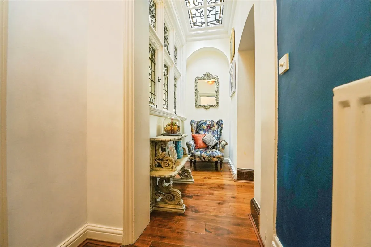 Brockhampton Park House, Brockhampton, Gloucestershire, GL54