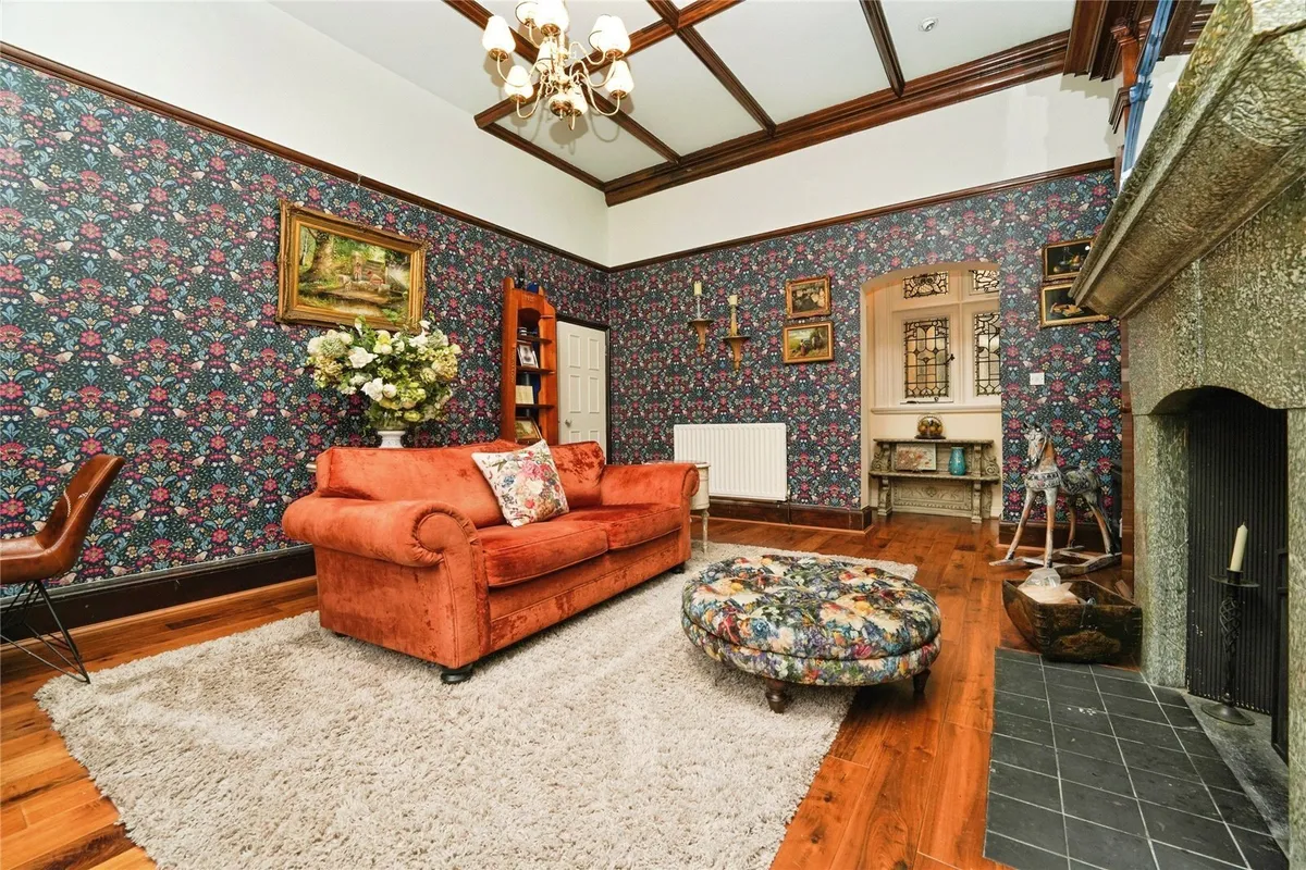Brockhampton Park House, Brockhampton, Gloucestershire, GL54