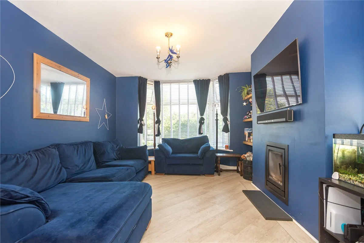 Beach Road, Bangor, Gwynedd, LL57