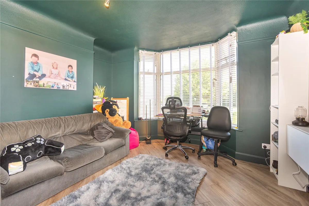 Beach Road, Bangor, Gwynedd, LL57