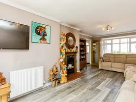Burleigh Way, Crawley Down, Crawley thumb 3
