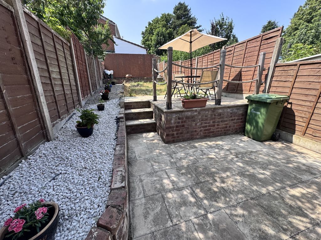 Bucks Hill, Nuneaton Image 10