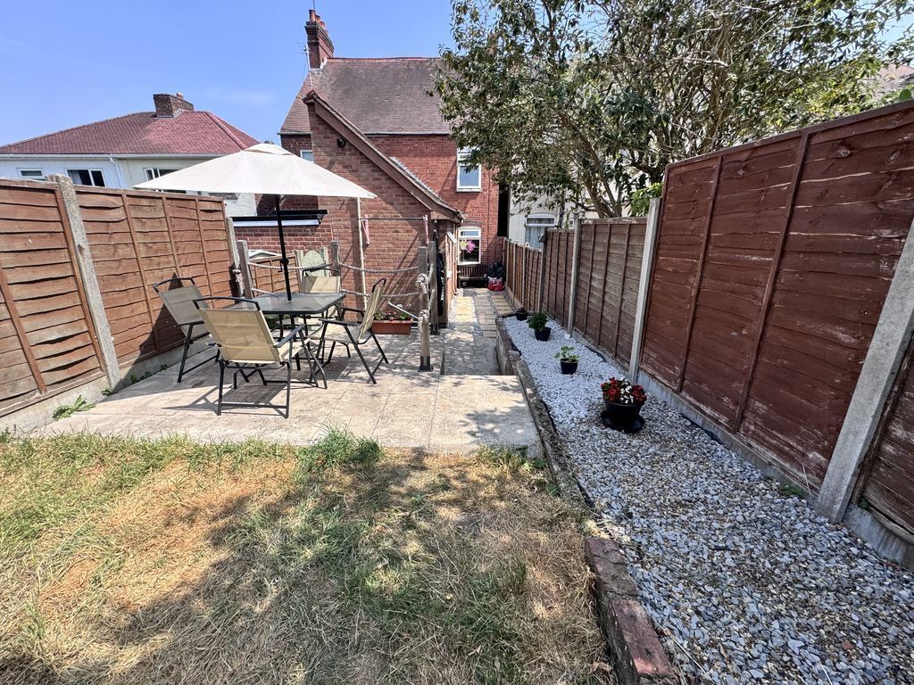 Bucks Hill, Nuneaton Image 11