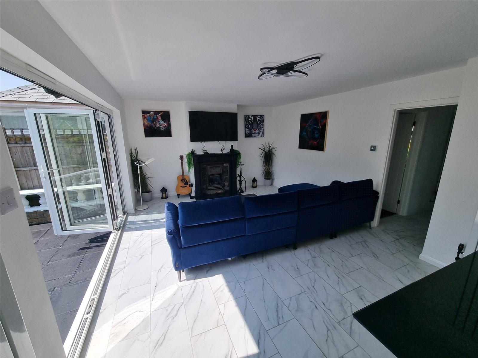 Albany Road, Rayleigh, Essex, SS6 Image 4