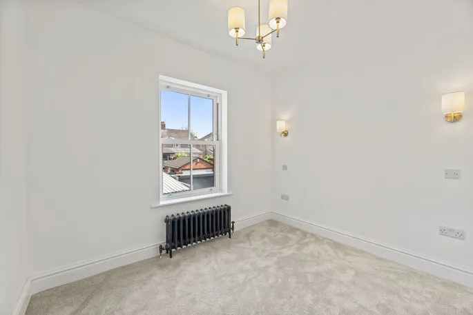 Property carousel image 18