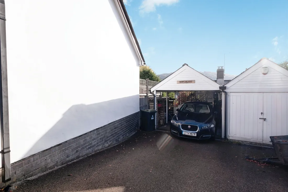 Property photo 33