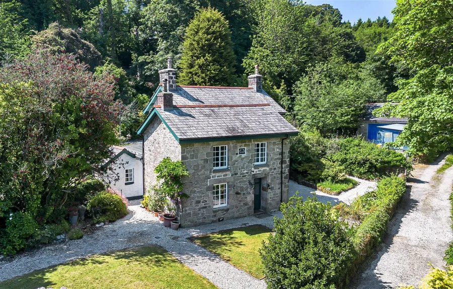 Property Image 32