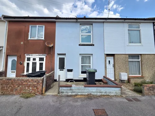 Leesland Road, GOSPORTphoto