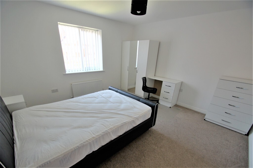 Anglian Way, Coventry, CV3 1PE Image 3