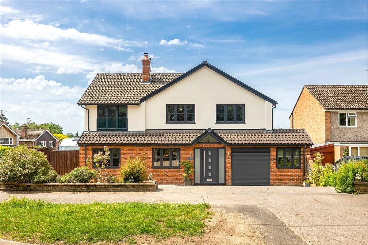 Blounts Court Road, Sonning Common, Reading, Oxfordshire, RG4