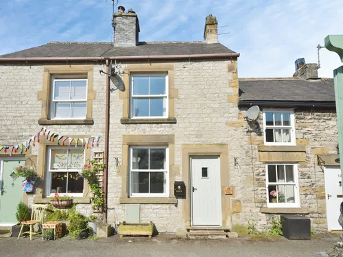Fountain Street, Tideswell, Buxtonphoto
