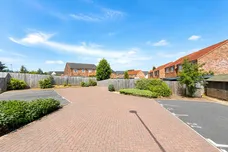 Messiter Way, DUDLEY