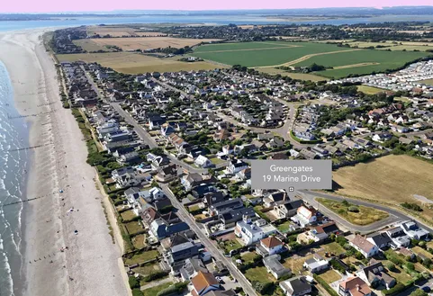 Marine Drive, West Wittering nr beach