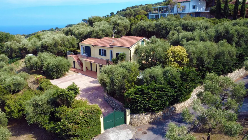 Strada dei Berzi, Diano Marina, Liguria