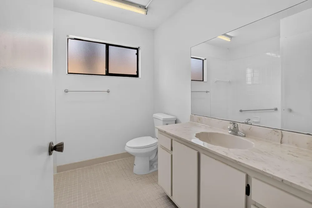 15216 Lakes of Delray Blvd, Delray Beach, FL 33484