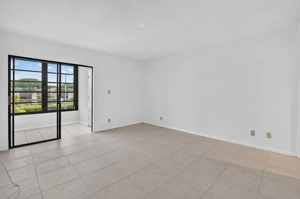 15216 Lakes of Delray Blvd, Delray Beach, FL 33484