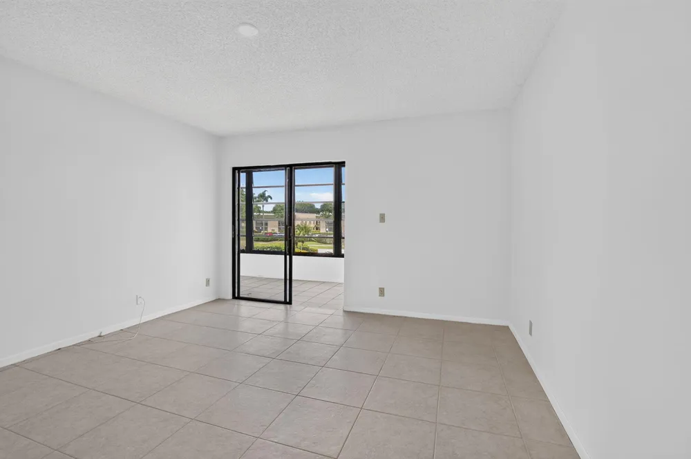 15216 Lakes of Delray Blvd, Delray Beach, FL 33484