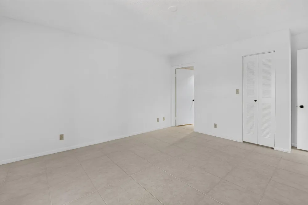 15216 Lakes of Delray Blvd, Delray Beach, FL 33484
