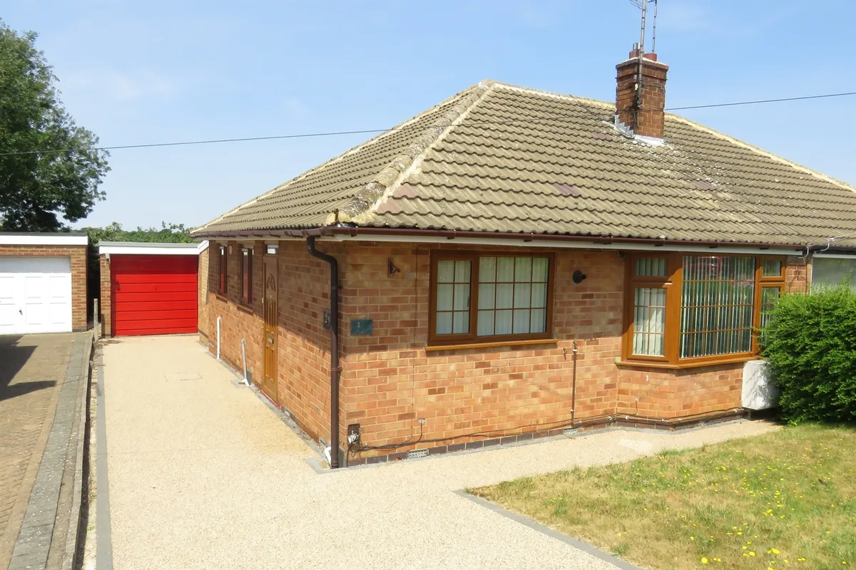 Plumtree Avenue, Wellingborough