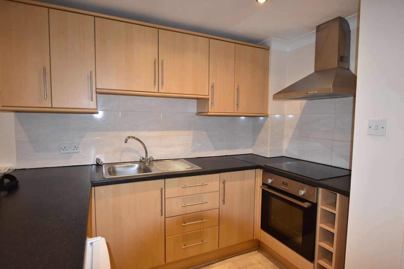 Upshire Gardens, The Warren, Bracknell, RG12 Image 3
