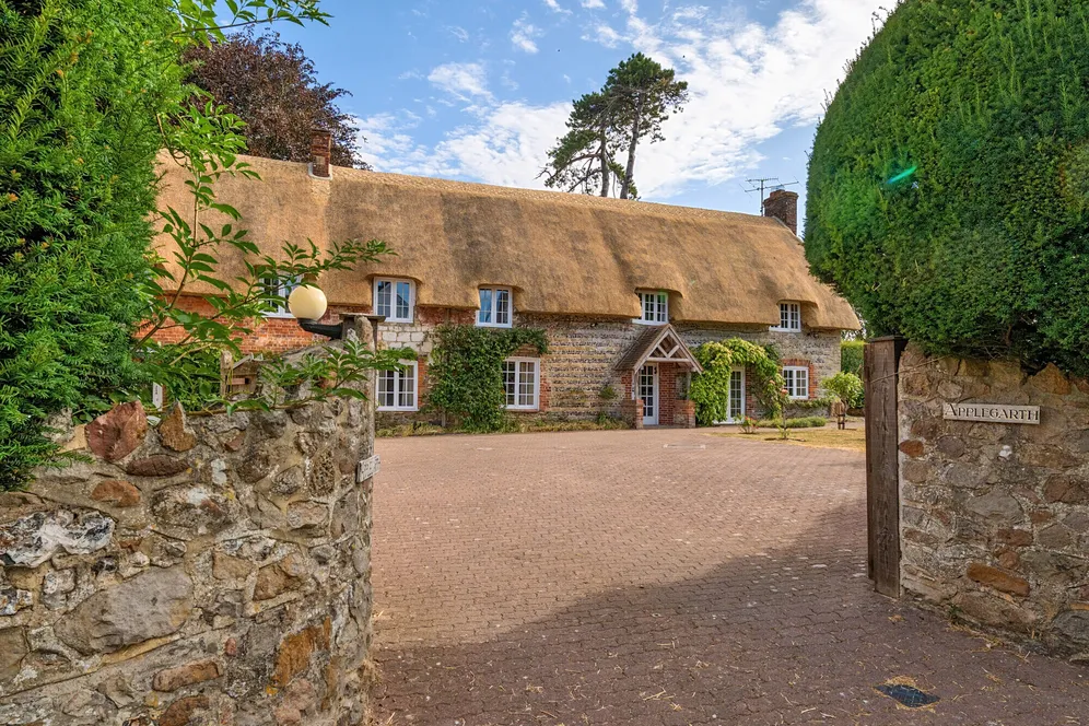 Ogbourne St. George, Marlborough, SN8 photo 7