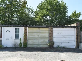 Sevenfields, Highworth, Swindon thumb 3