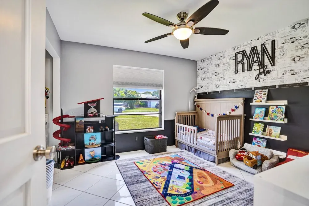 54 Cedar Circle, Boynton Beach, FL 33436