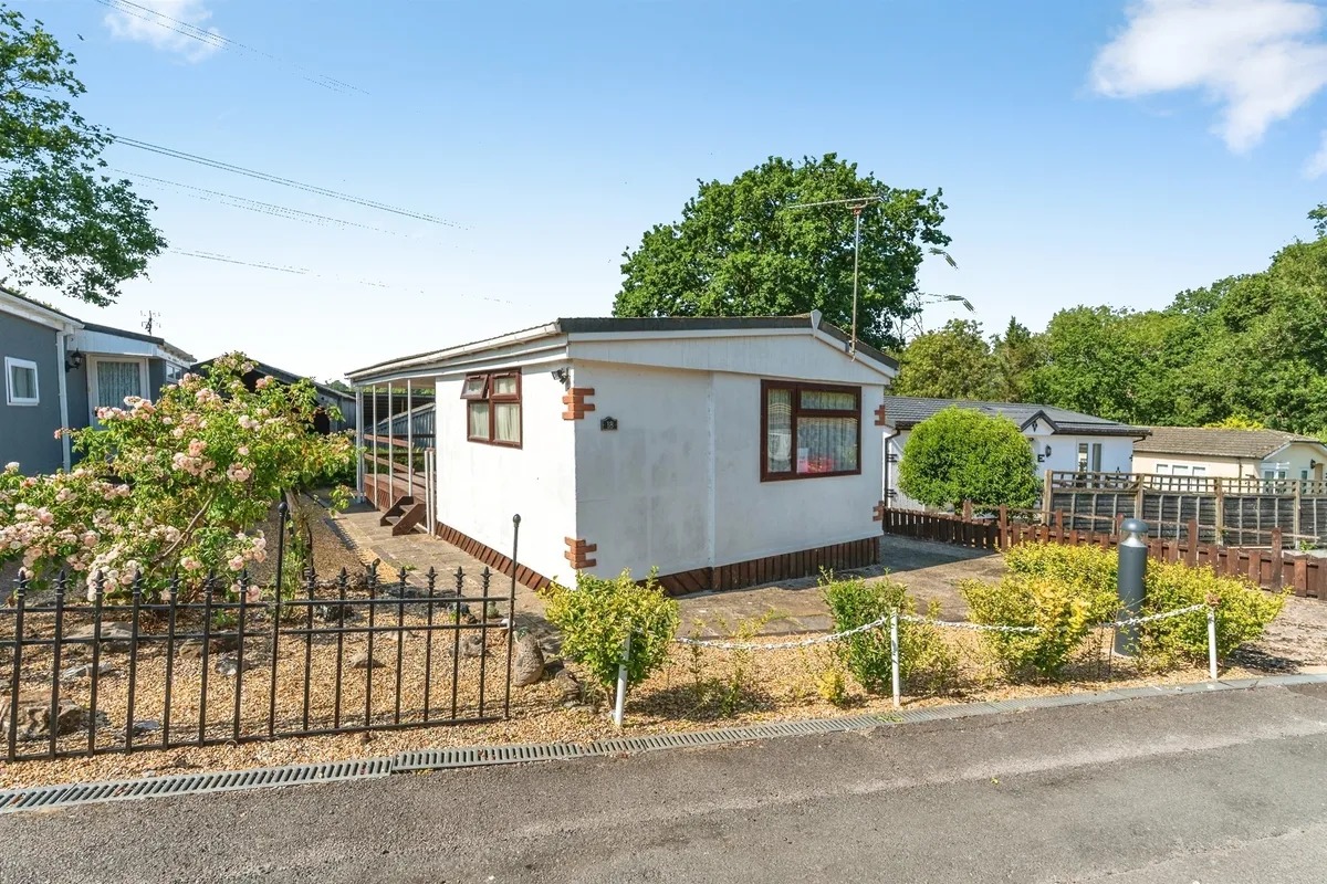 Ideal Park Homes, Bishopstoke Lane, Eastleigh
