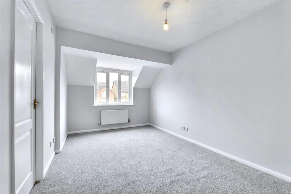 Property carousel item 20