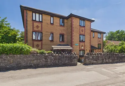 Memorial Road, Hanham, Bristol