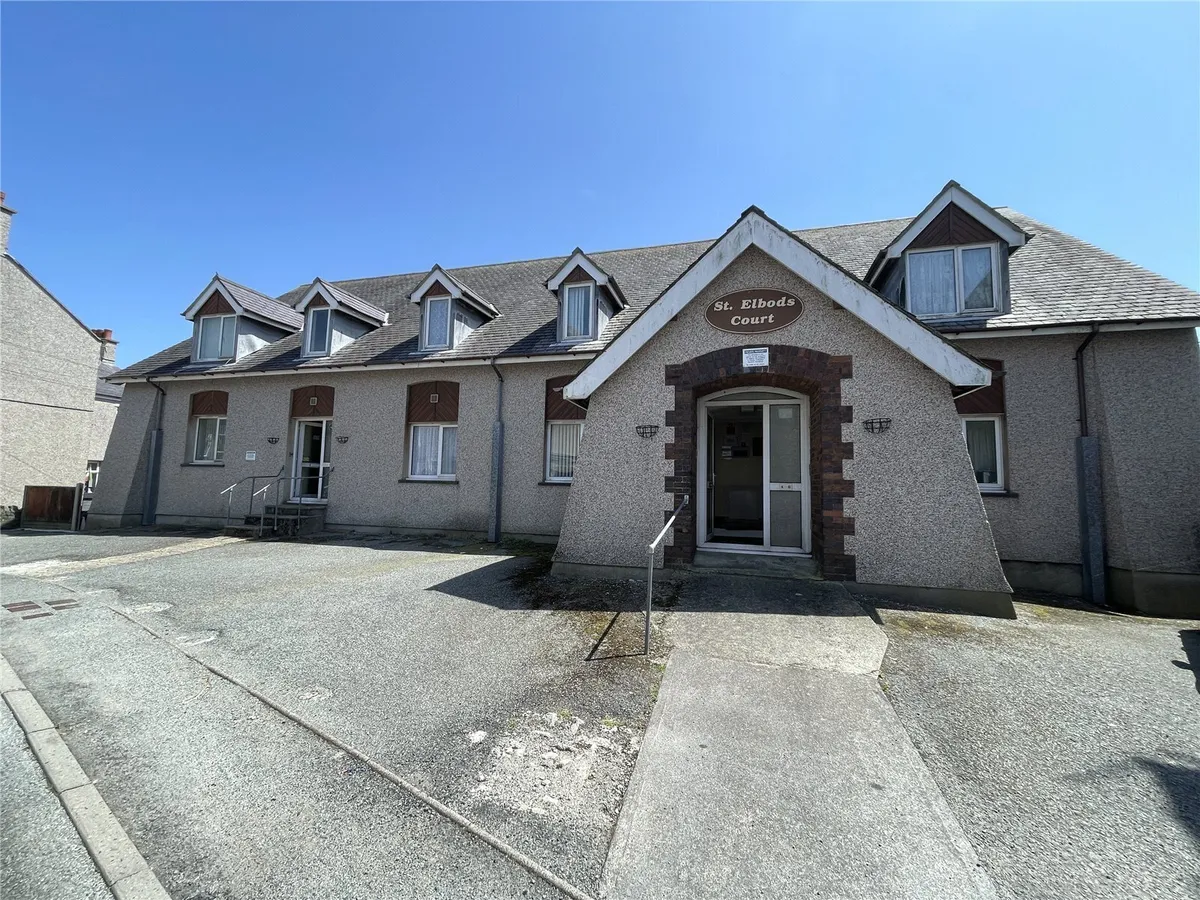 Rhos Y Gaer Avenue, Holyhead, Isle of Anglesey, LL65