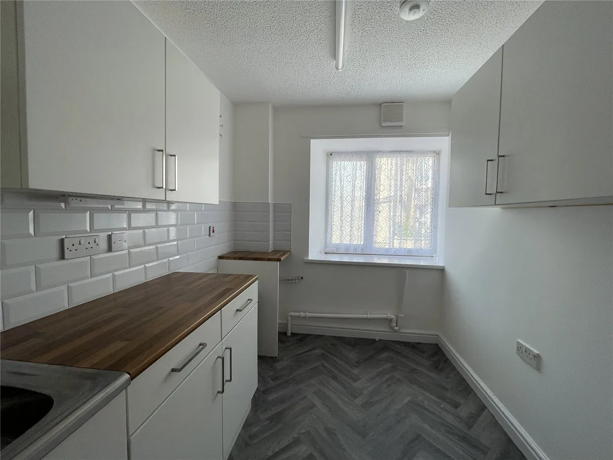 Rhos Y Gaer Avenue, Holyhead, Isle of Anglesey, LL65